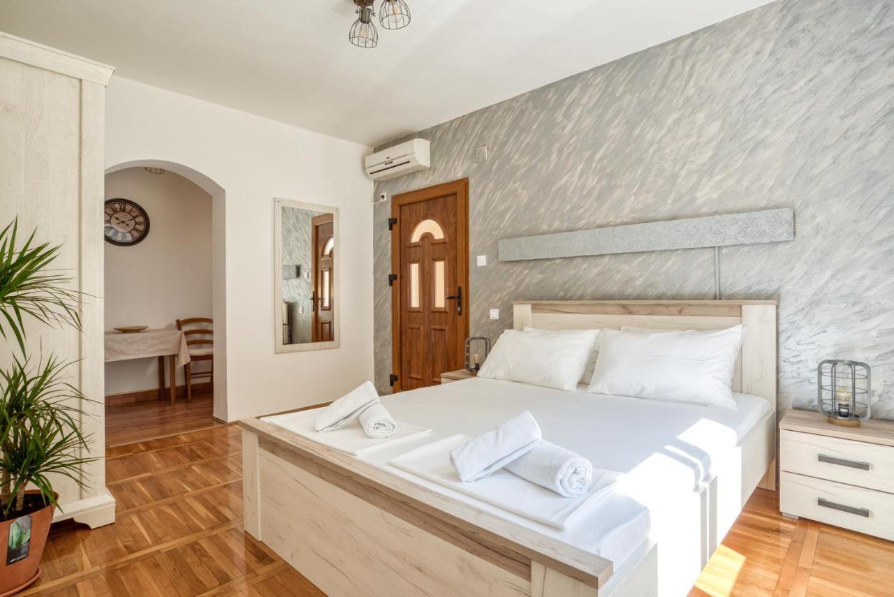Boka Bay Paradise Apartments - Oasis Of Piece Kotor Luaran gambar